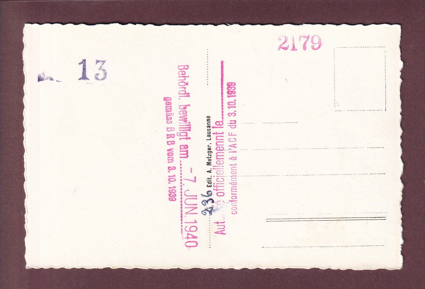 Cartoline postali: LAUSANNE - St. François - Tram et auto – Usato da Pully venduto da nicecards 1