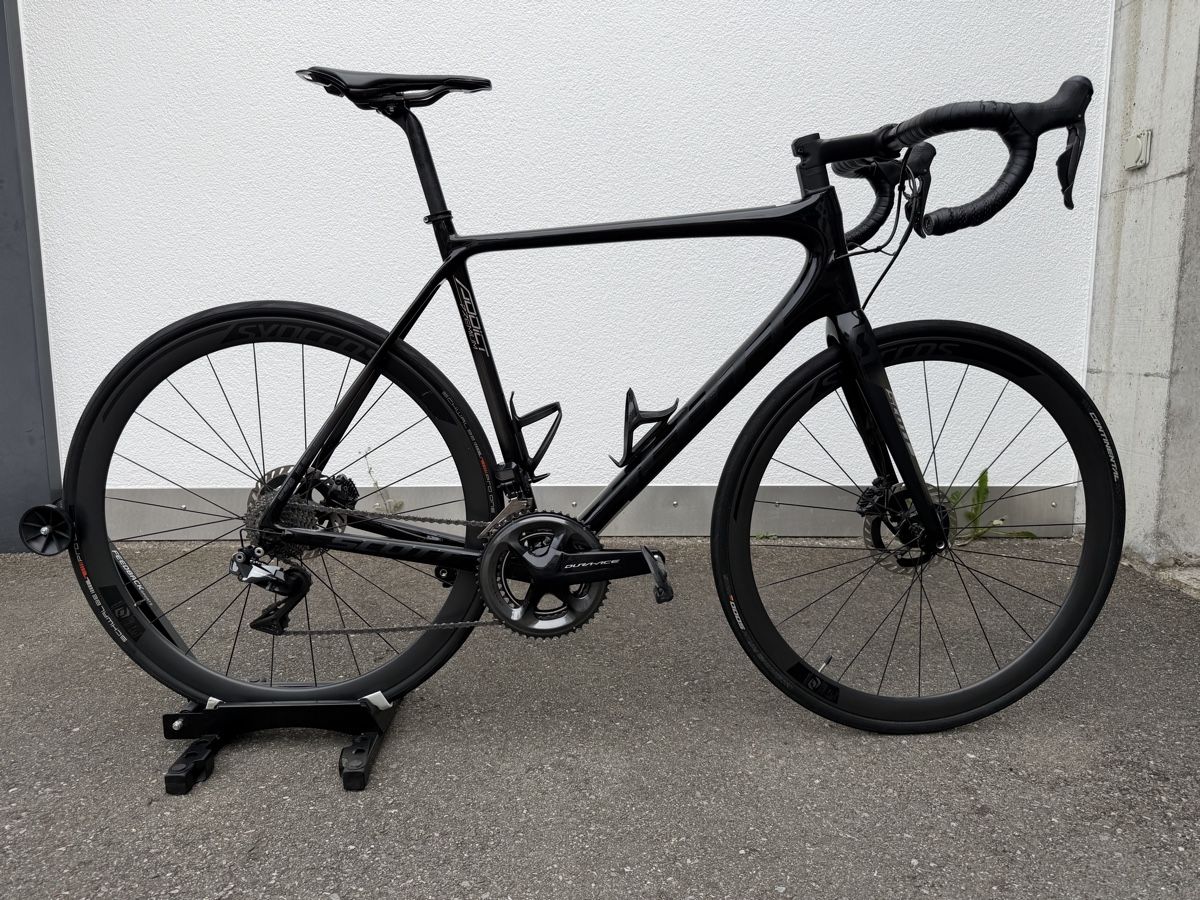 Scott Biciclette: Scott Addict Premium Disc - Dura Ace DI2 – Usato da Heitenried venduto da Tannenbaum25