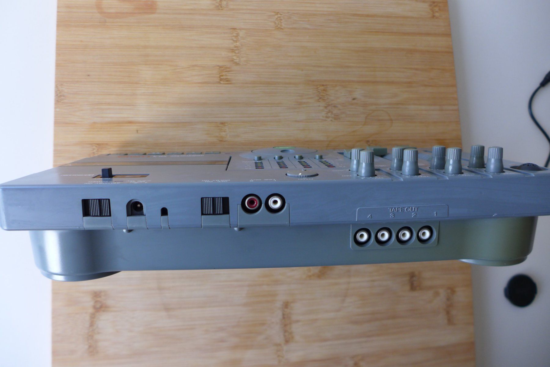 Fostex Registratori: FOSTEX XR-3 Multitracker, 4-Spur Tonbandgerät – Usato da Rapperswil SG venduto da Vespinone 2