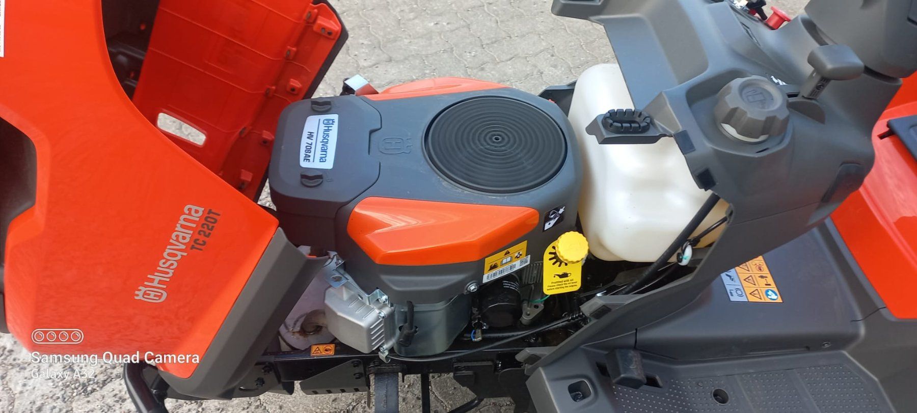 Husqvarna Tagliaerba: Traktor Rasentraktor Husqvarna – Usato da Buch b. Frauenfeld venduto da Girsberg 7