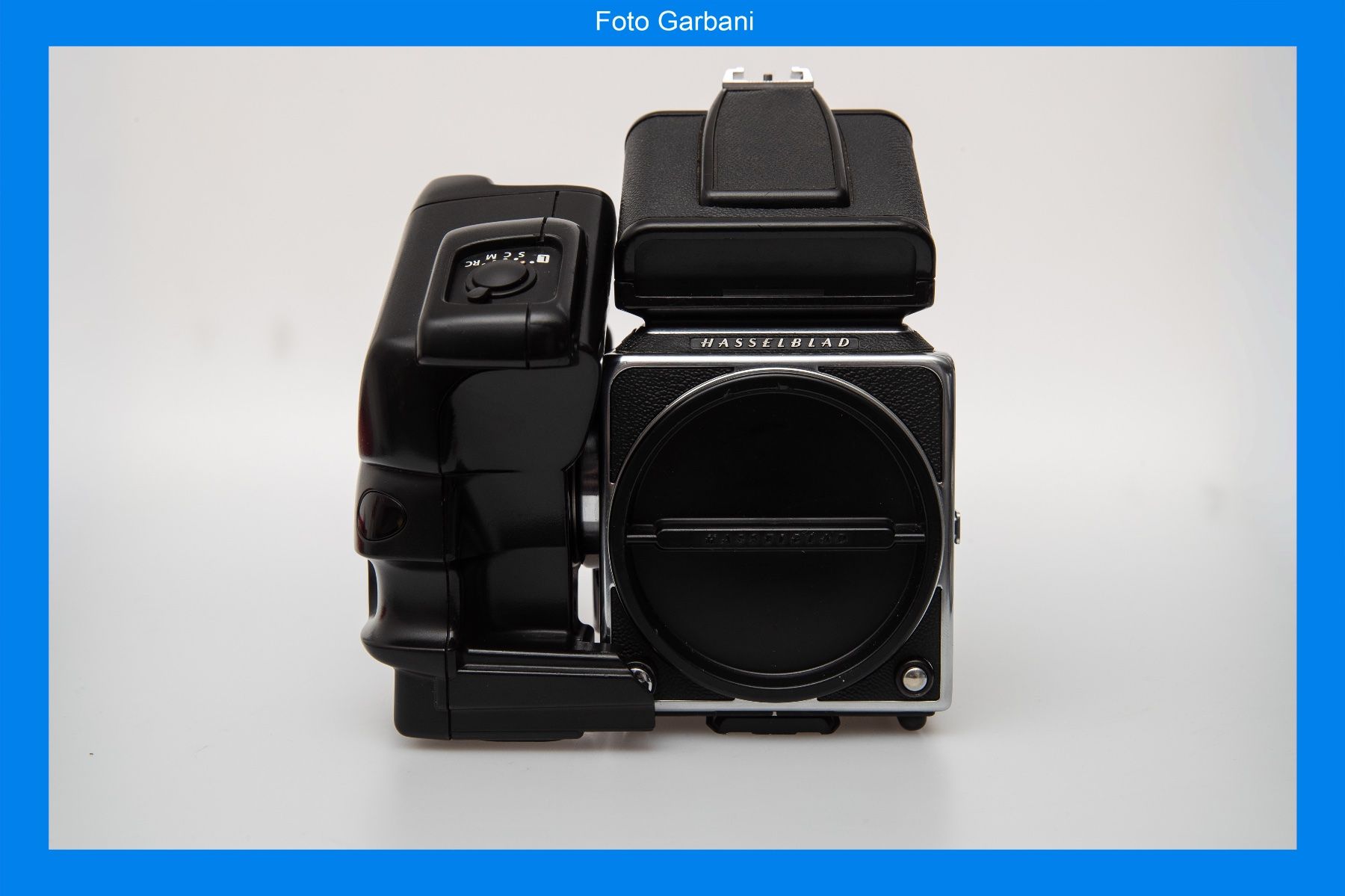 Hasselblad Appareil photo: Hasselblad 530CXi con impugnatura e mirino – D'occasion à Muralto par FotoGarbani