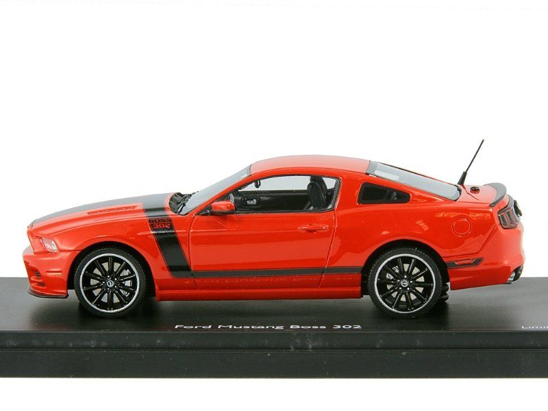 Ford Modellini d'auto: Ford Mustang Boss 302 – Nuovo e nell'imballaggio originale da Flawil venduto da Imperiosud 2