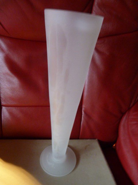 Vasi & Recipienti: Vase aus satiniertem Glas – Usato da Nunningen venduto da Ave51