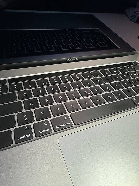 Notebook: MacBook Pro 16' Touch Bar – Usato da Belmont-Lausanne venduto da A.ndre 4