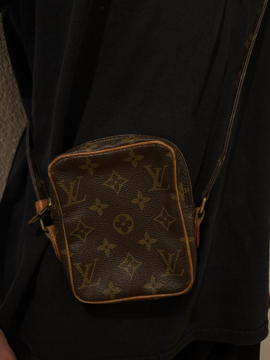 Louis Vuitton Sacs: Louis Vuitton Tasche Monogram Mini  – D'occasion à Bern par Ru4Fy 1