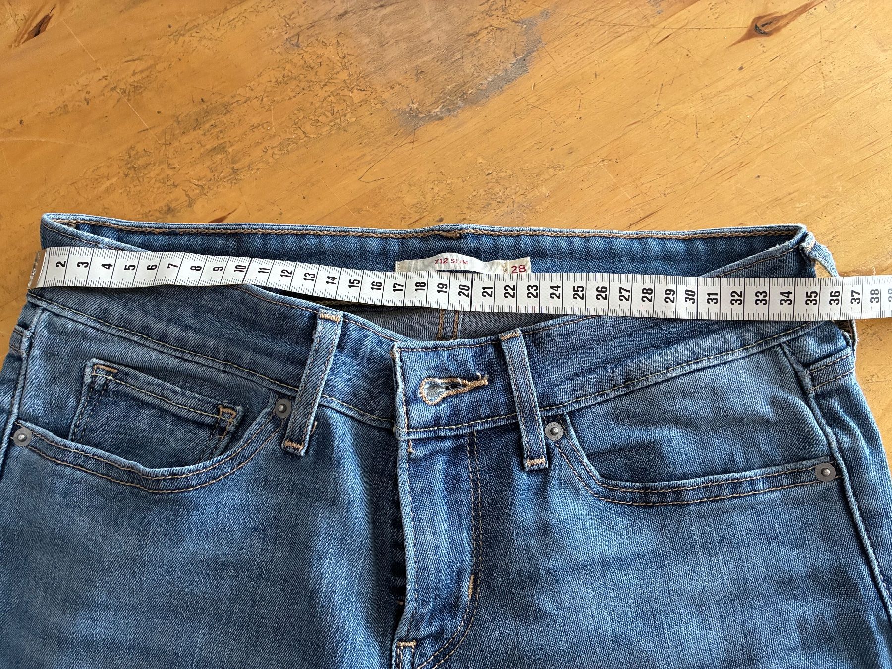 Levi's Jeans: Levi´s Jeans 712 slim W28 – Usato da Schaffhausen venduto da FannyUsedom 4