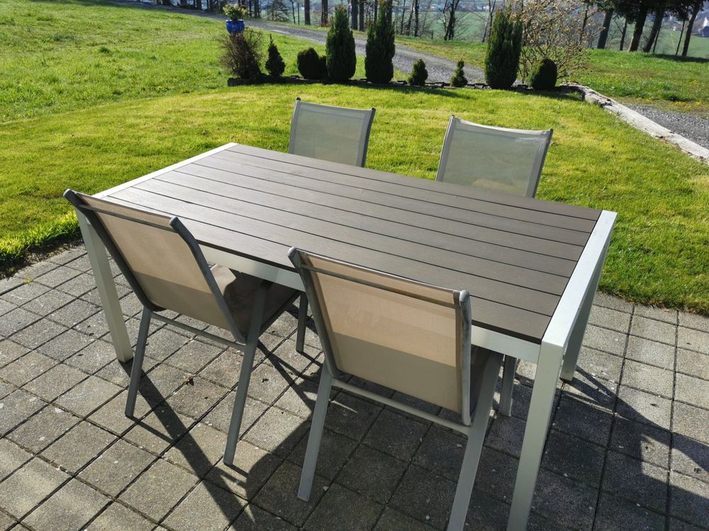Gartentisch mit 4 Stühlen Kaufen auf Ricardo