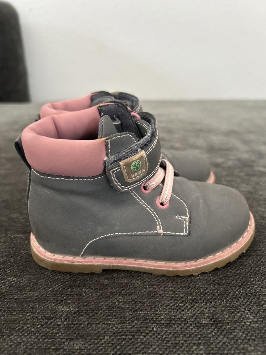 Scarpe per ragazze: Herbstschuhe – Usato da Sonnental venduto da dia_bkn7 1