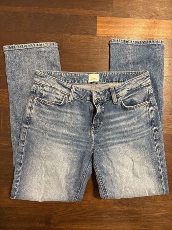 Guess Jeans, Damen Grösse 29/38.