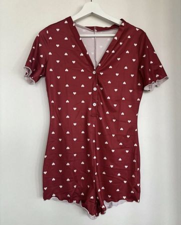 JUMPSUIT UNGETRAGEN GRÖSSE S
