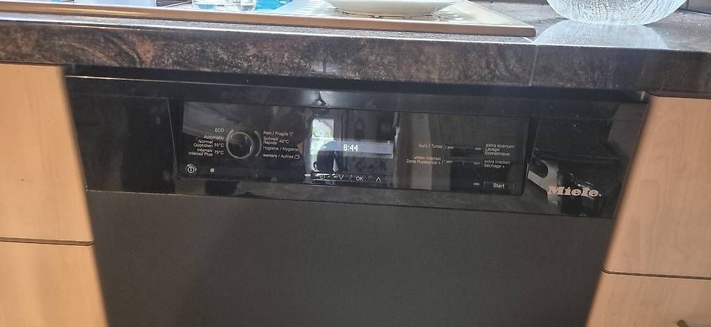 Lavastoviglie: Miele Abwaschmaschine – Usato da Widnau venduto da Kisha90 1