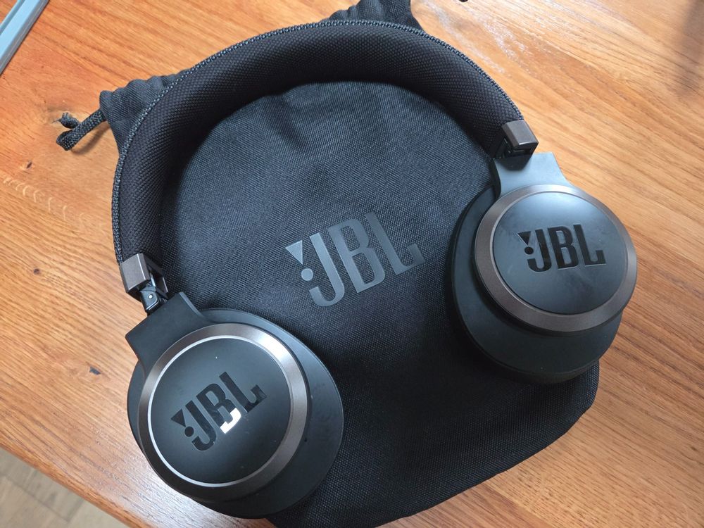 JBL Kopfhörer: Kopfhörer JBL Bluetooth – Gebraucht aus Glis von jambie01
