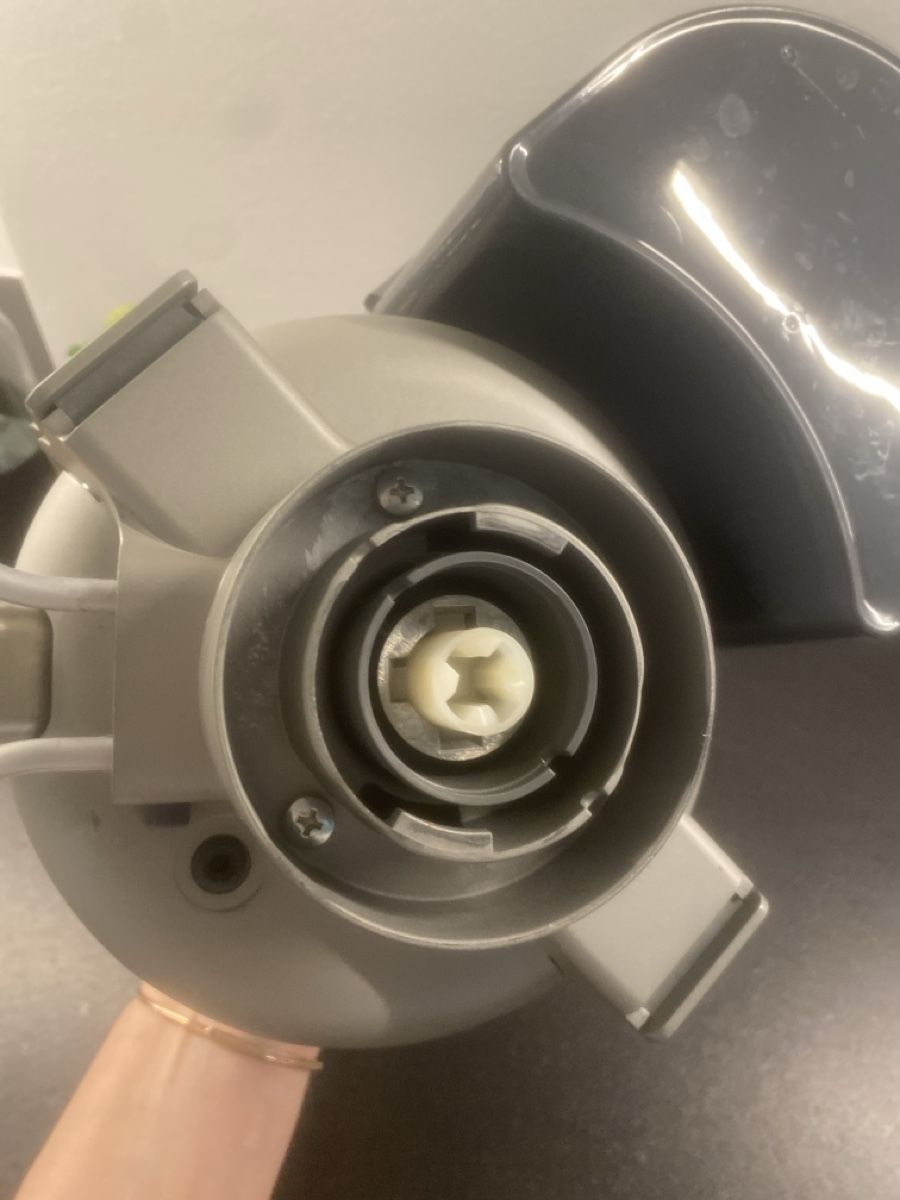 Kennwood Elettrodomestici da cucina: Kennwood Saftpresse Aufsatz – Usato da Basel venduto da yul81 2