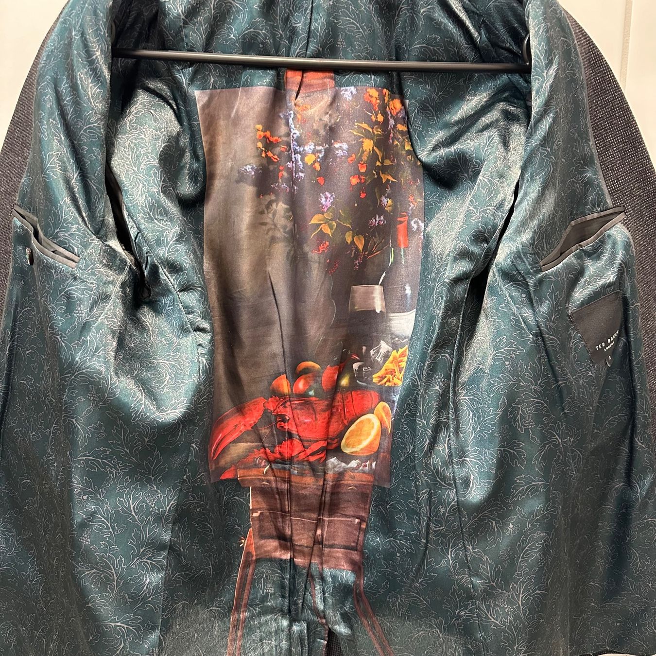 Ted Baker Completi: Ted Baker - Sakko - Gr.3 (L) – Usato da Ittigen venduto da Fabulous_Fab1 4