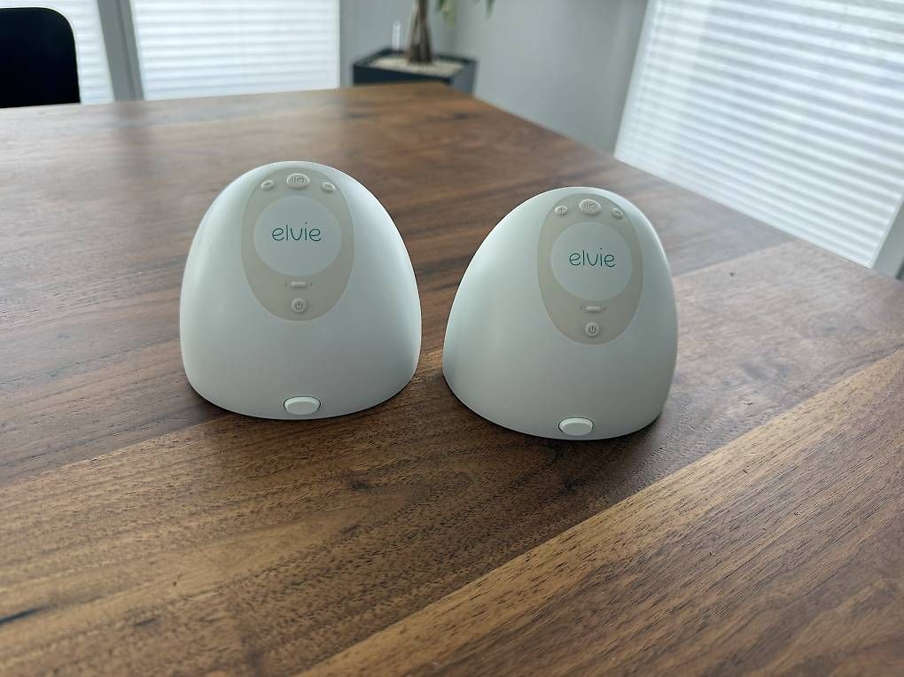 Accessori per l’allattamento: Elvie elektrische Doppelmilchpumpe – Usato da Wichtrach venduto da coco-g
