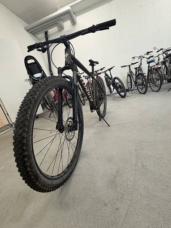 Velos: Specialized Rockhopper XL – Gebraucht aus Mollis von dis_d5t2 3