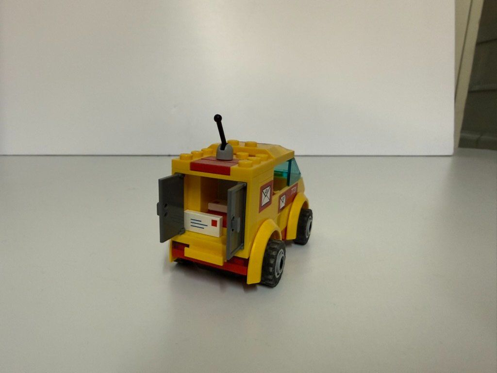 Lego Giocattoli: LEGO City Postauto (Set 7731, "Mail Van") – Usato da Lohn/SH venduto da PokemonSchweiz 1