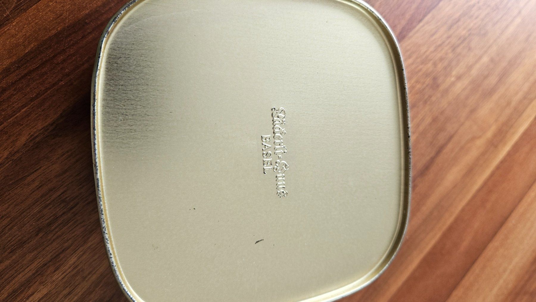Barattoli: Blechdose Läckerli Huus – Usato da Untervaz venduto da FullFlap777 2