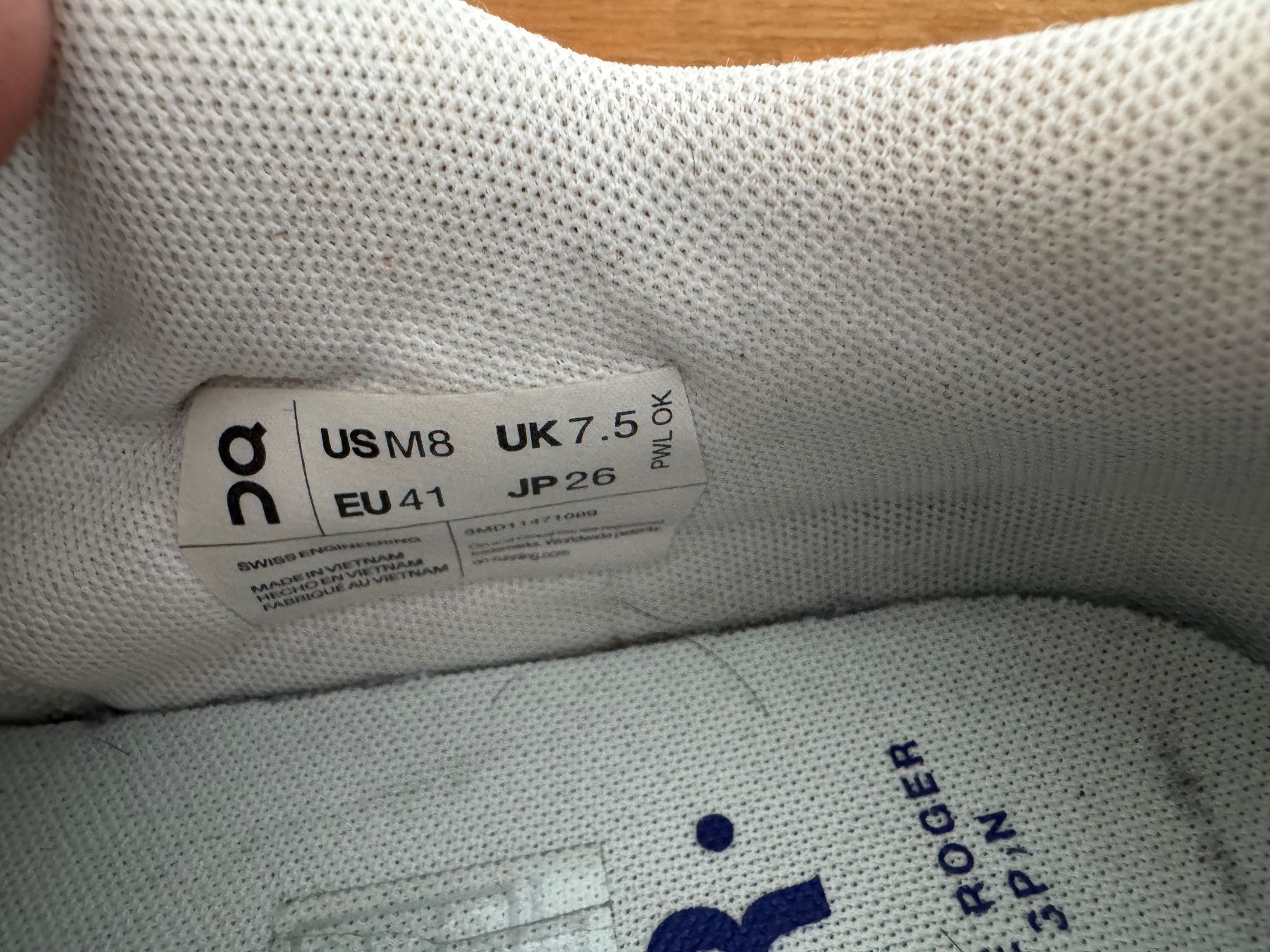 On Scarpe da uomo: ON the Roger Spin Sneaker weiss Gr 41 – Usato da frauenfeld venduto da pipi018 4