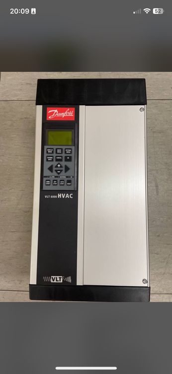 variateur-frequence-danfoss-pour-moteur
