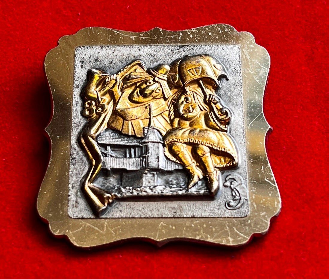 Plaketten & Abzeichen: Luzerner Komitee B Plakette LFK 1983 – Gebraucht aus Obernau von Wgnom