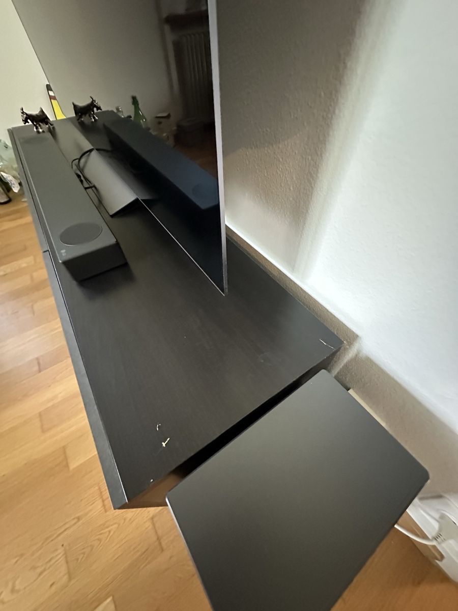 Mobili TV: TV Möbel – Usato da Zürich venduto da sra_7fsy 2