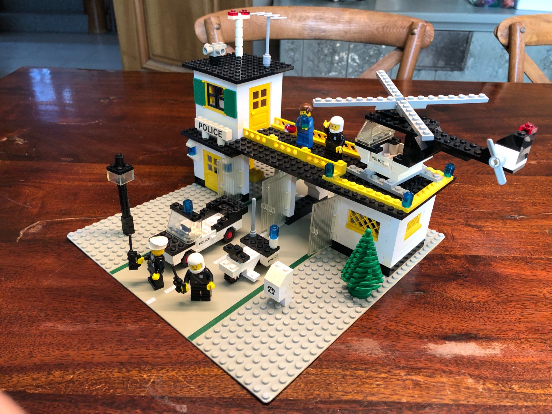 Lego Giocattoli: LEGO VINTAGE 381 Polizeistation 1979 – Usato da Möriken AG venduto da Ur_freak 4