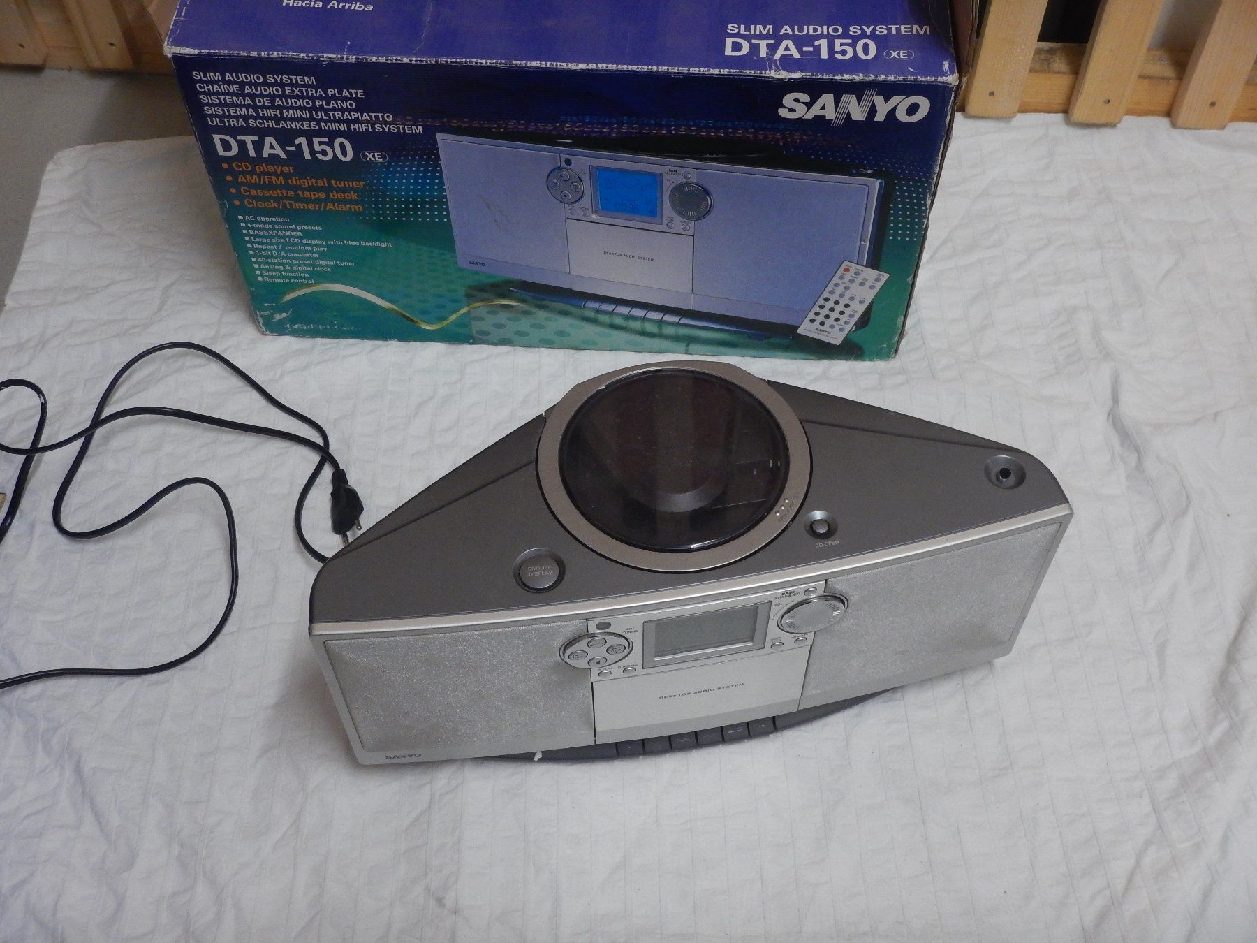 Sanyo Lettore multimediale & Streamer: Sanyo Slim Audio System DTA-150 Lautsprecher – Usato da Zürich venduto da danihell