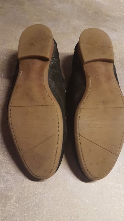 Chaussures en daim grandeur 39 marque Khrio (Usato) a Villiers per