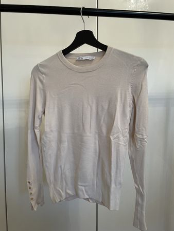 Zara Pullover