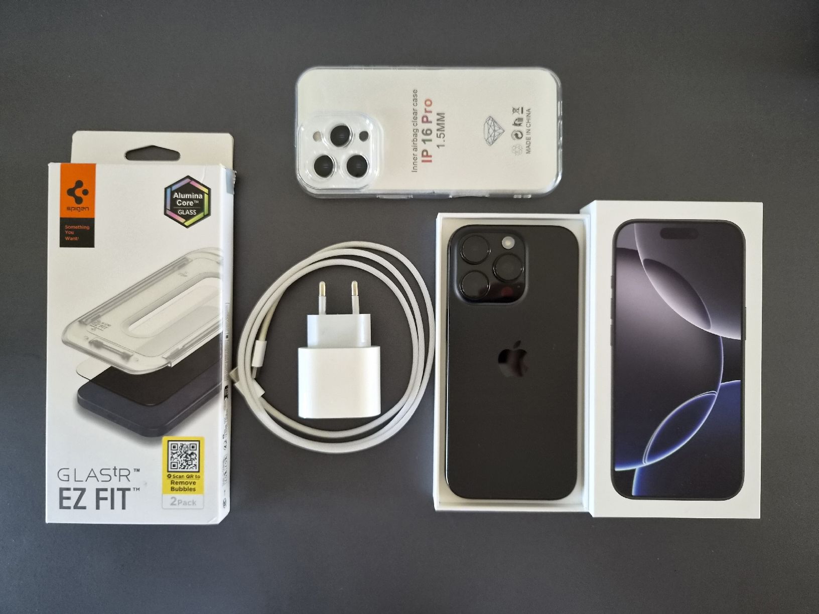 Apple Telefoni cellulari / Smartphones: Smartphone Apple iPhone 16 Pro 128 Go Black Titanium – Nuovo (secondo la descrizione) da Biel/Bienne venduto da V.John67