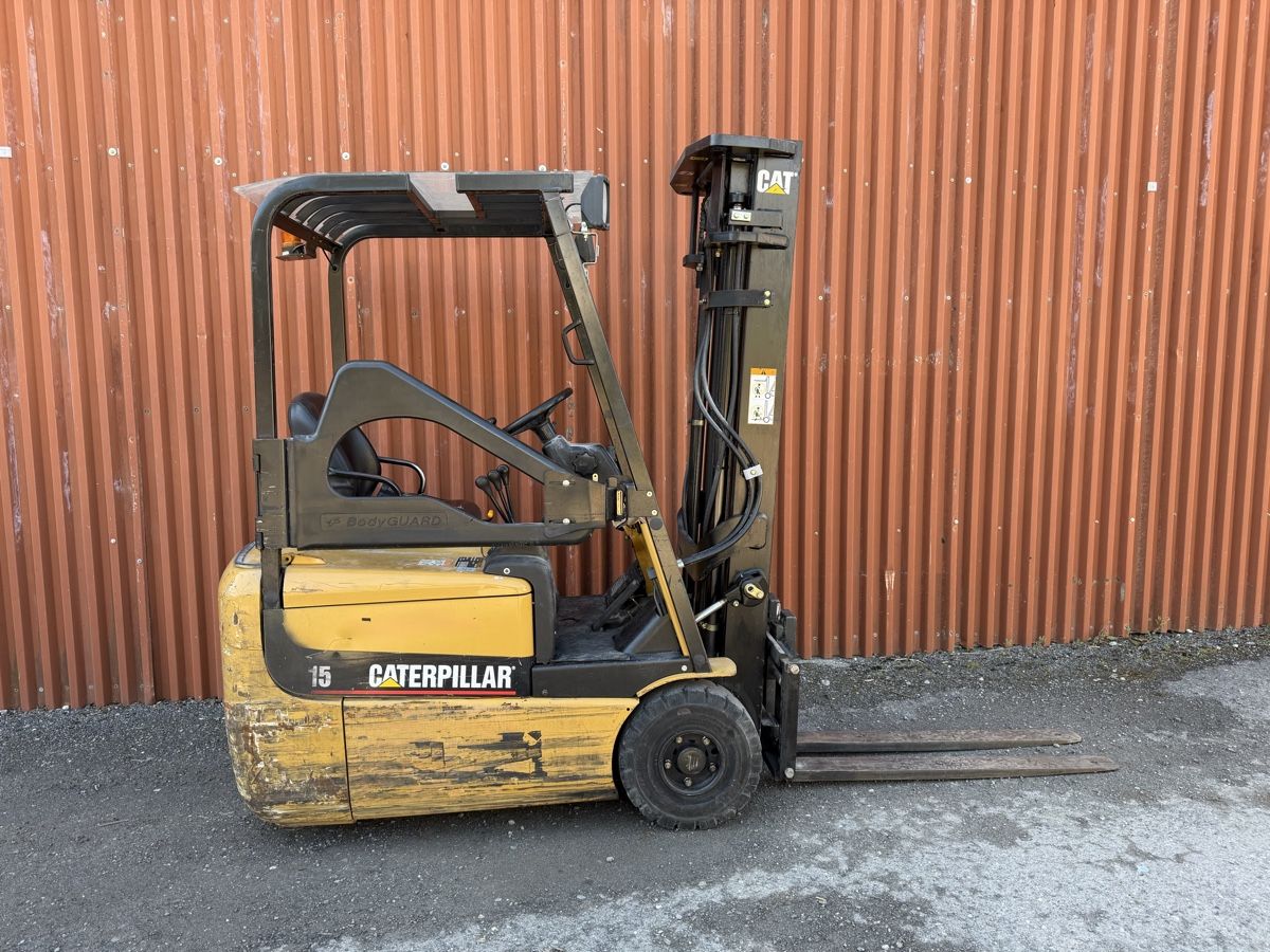 Caterpillar Carrelli elevatori e a forche: Cat Elektrostapler – Usato da Buchs SG venduto da cayenneturbo96 1