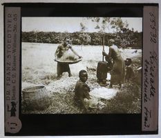 Glasdia Deutsch-Ostafrika Ruanda: Kissaka-Frau, um 1910