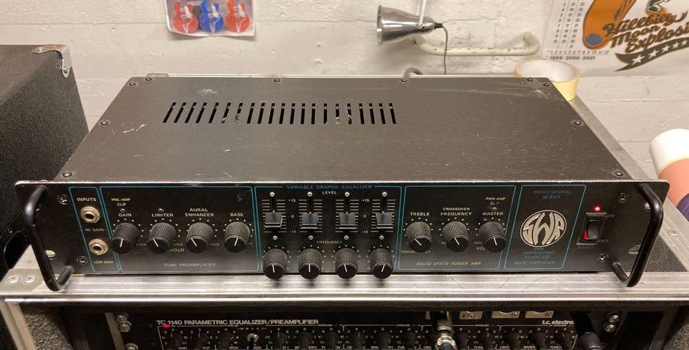 SWR Studio 220 Bass Amplifier Bassverstärker 1990 | Kaufen auf Ricardo