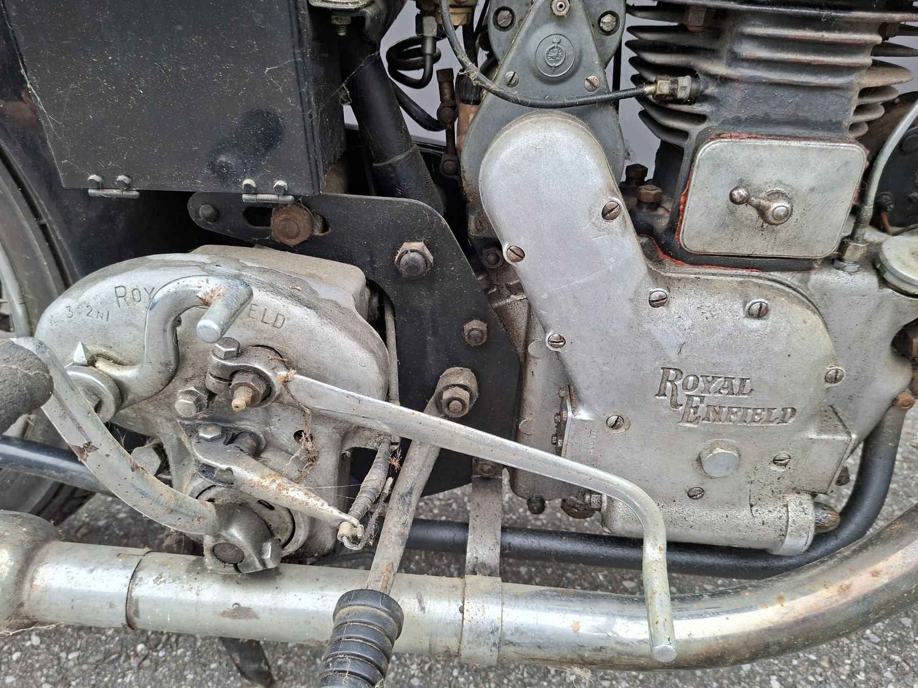 Altro: royal Enfield 1948 – Usato da Onnens FR venduto da YNM90 3