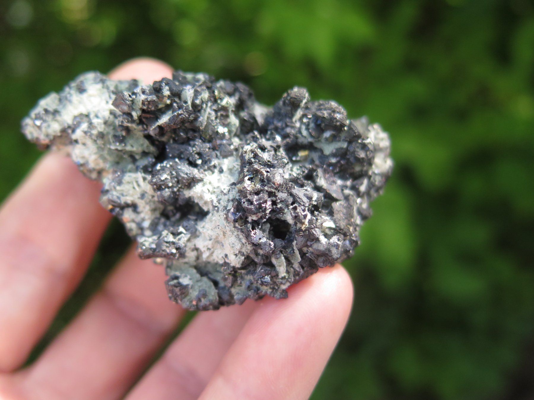 Minerali & Pietre curative: Pyrit auf Sphalerit von Bulgarien – Usato da Schaffhausen venduto da Yamakana51L8736OQ8 3