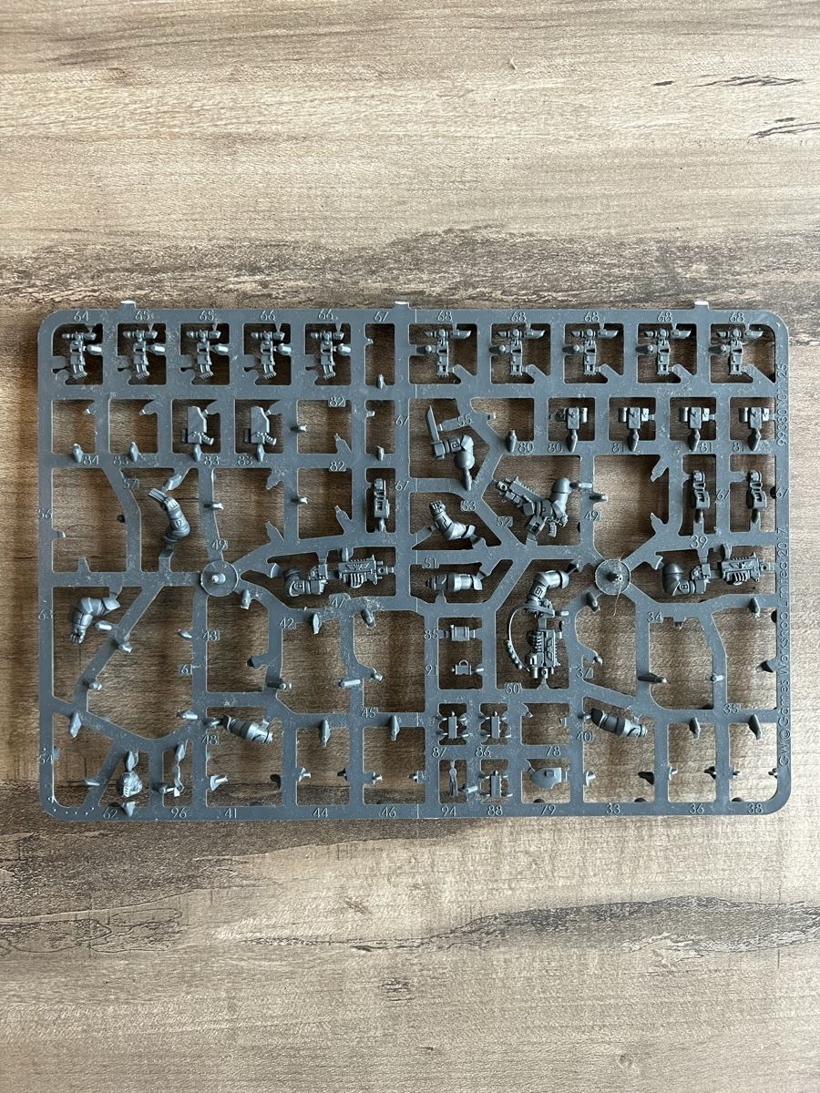 Giochi: Warhammer 40k/Horus Heresy Gussrahmen/Bits Set 4 – Usato da Othmarsingen venduto da stephiesheena 4