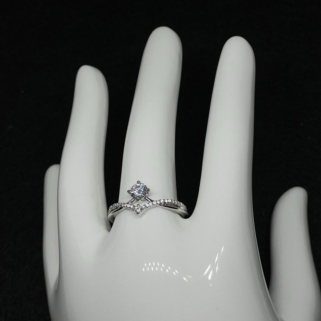 Ringe: Moissanite Ring, Silber 0.5ct - Gr. 62 Zertifikat – Neu (gemäss Beschreibung) aus Thun von Creative-Art-Tess 4