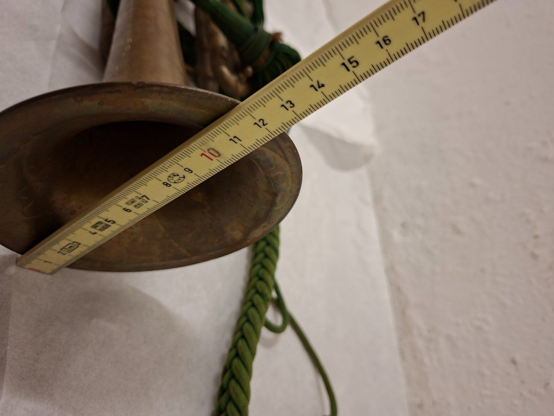 Musikinstrumente: Cornet mit Schnur und Quaste – Gebraucht aus Olten von Mezopotamya 2