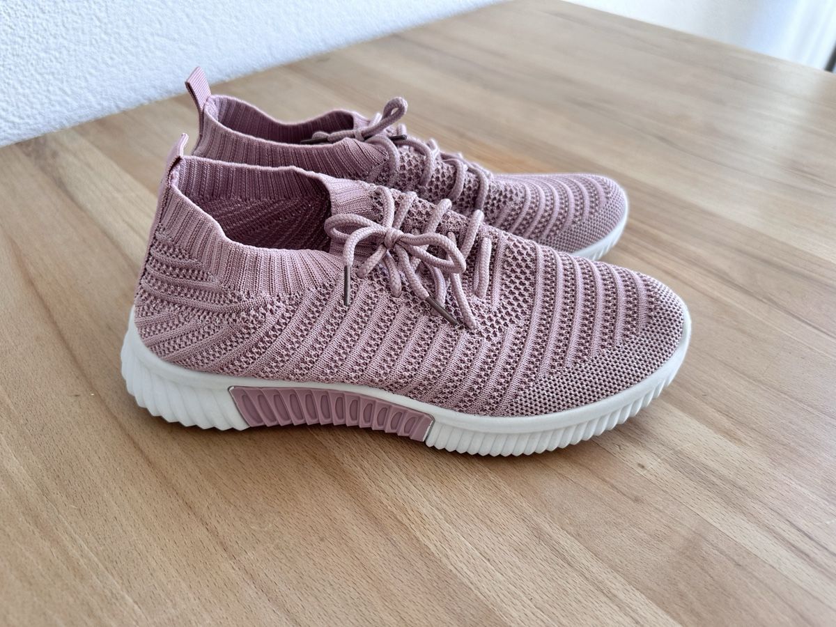 Scarpe da donna: Sneakers Neu Gr. 40 – Nuovo e nell'imballaggio originale da Watt venduto da mosi72