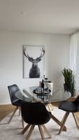 Glastisch mit 4 Stühlen – gepflegtes Esszimmer-Set