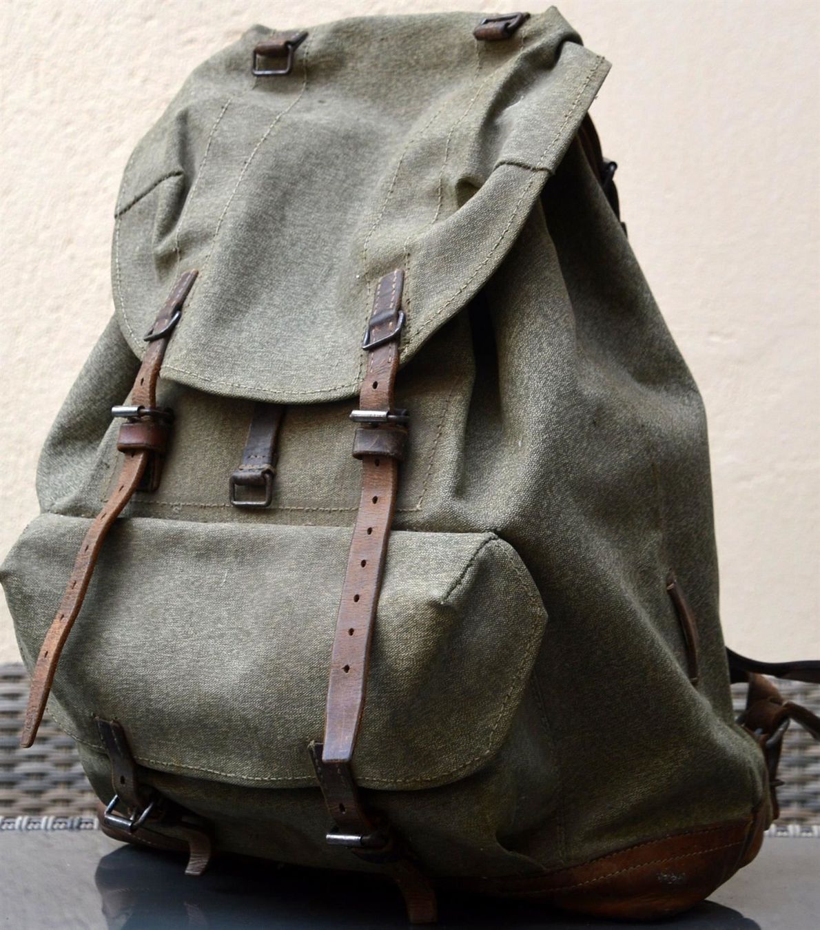 Schweizer Armee Zaini: Rucksack der Schweizer Armee  / Sac à dos armée suisse – Usato da Collonges venduto da arashee 2
