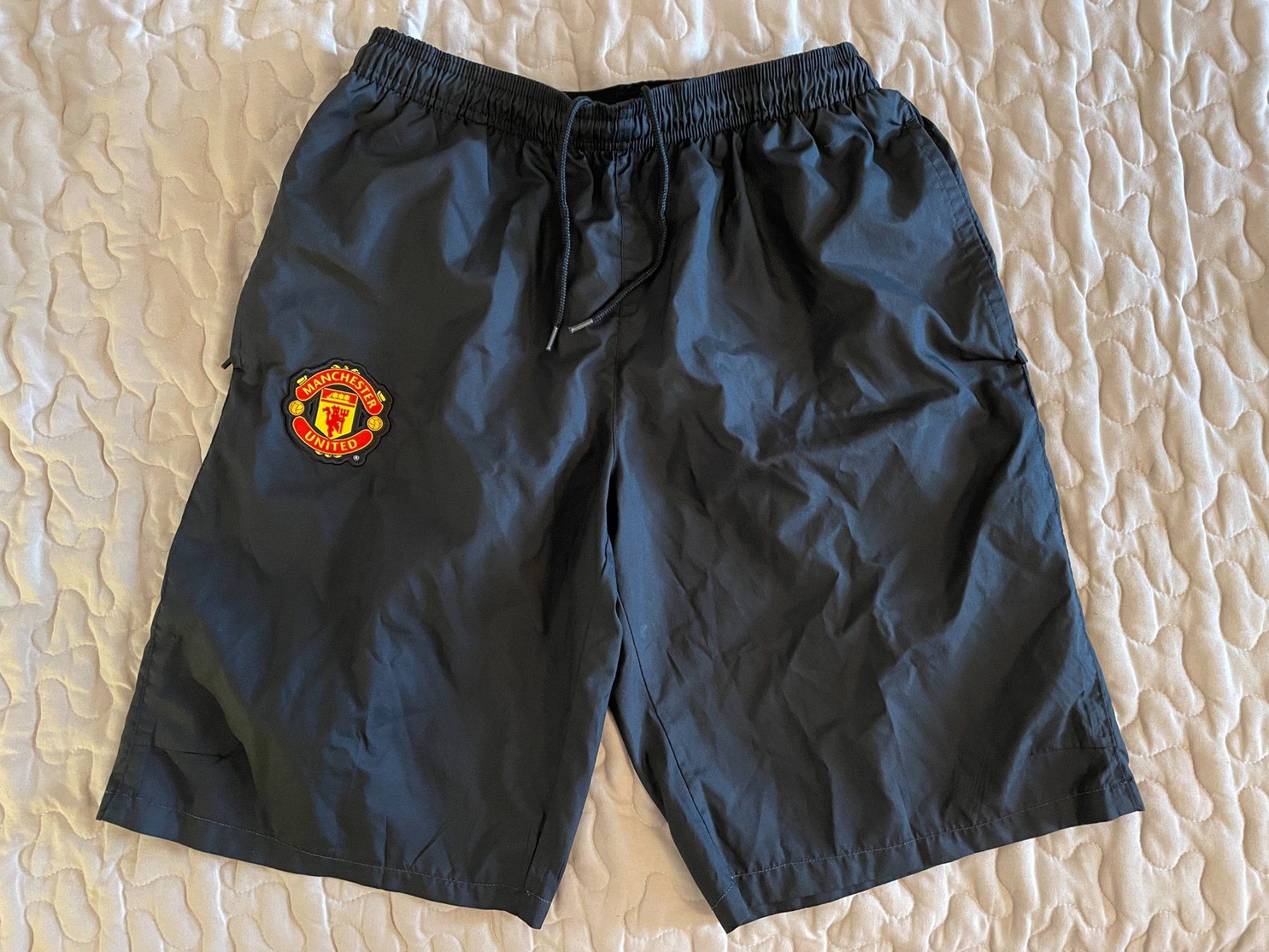 Pantaloni: Manchester United - Black Shorts – Usato da Chiasso venduto da Er_Mon