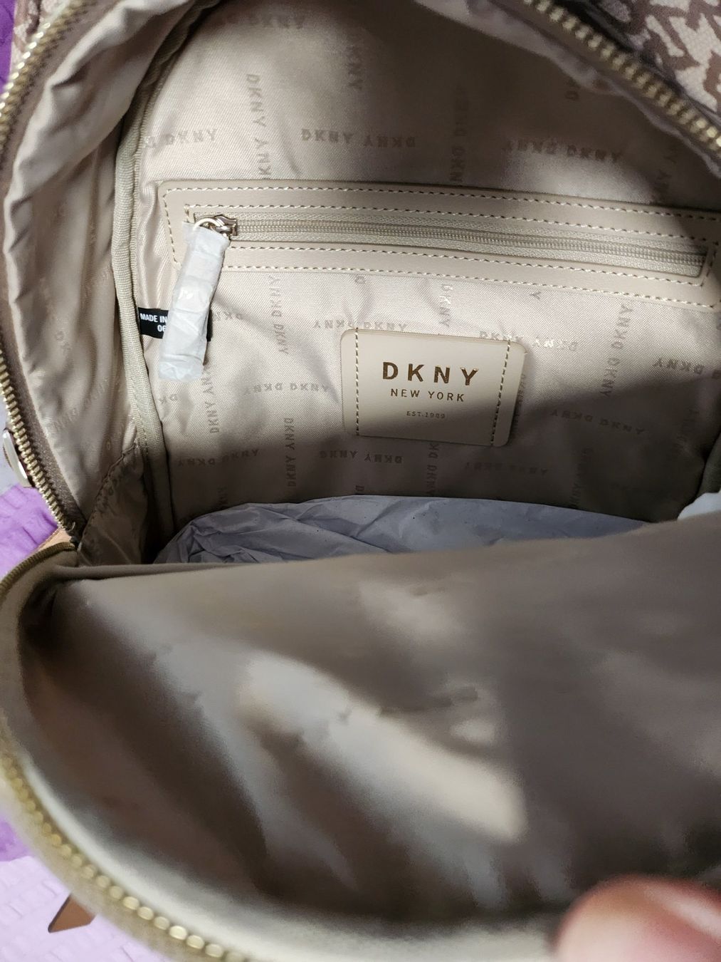 DKNY Sacs à dos: Dkny Rucksack – Neuf (Voir description) à Kefikon TG par Livline 3