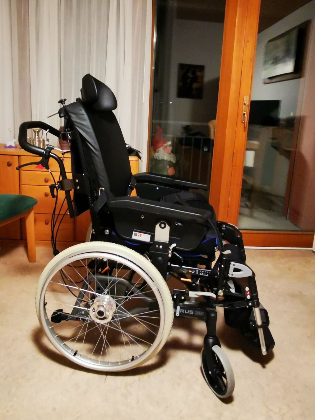 Sedie a rotelle: Pflegerollstuhl – Usato da Schafisheim venduto da nachteule73 2