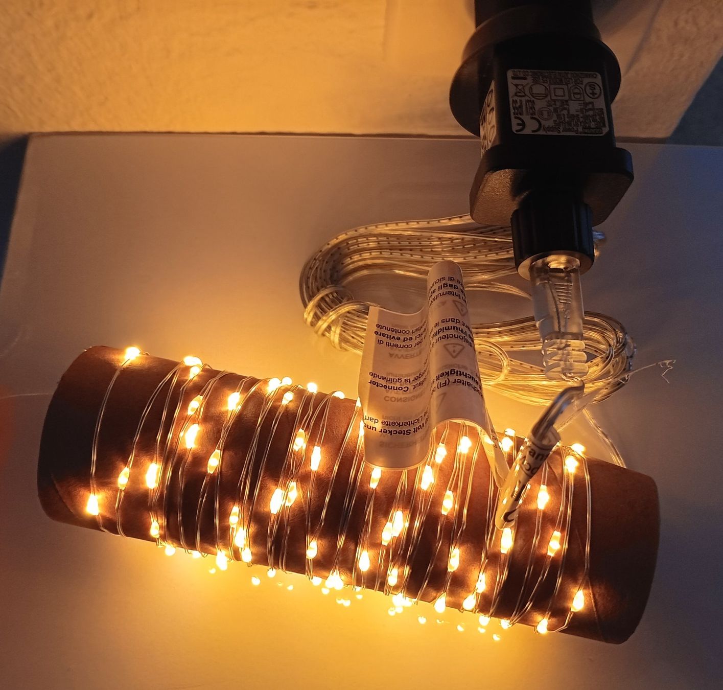 Migros Ghirlande e barre luminose: LICHTERKETTE 120 LEDs 6Meter warmweiss NEU – Nuovo (secondo la descrizione) da Aarau venduto da Yeeaaah 2