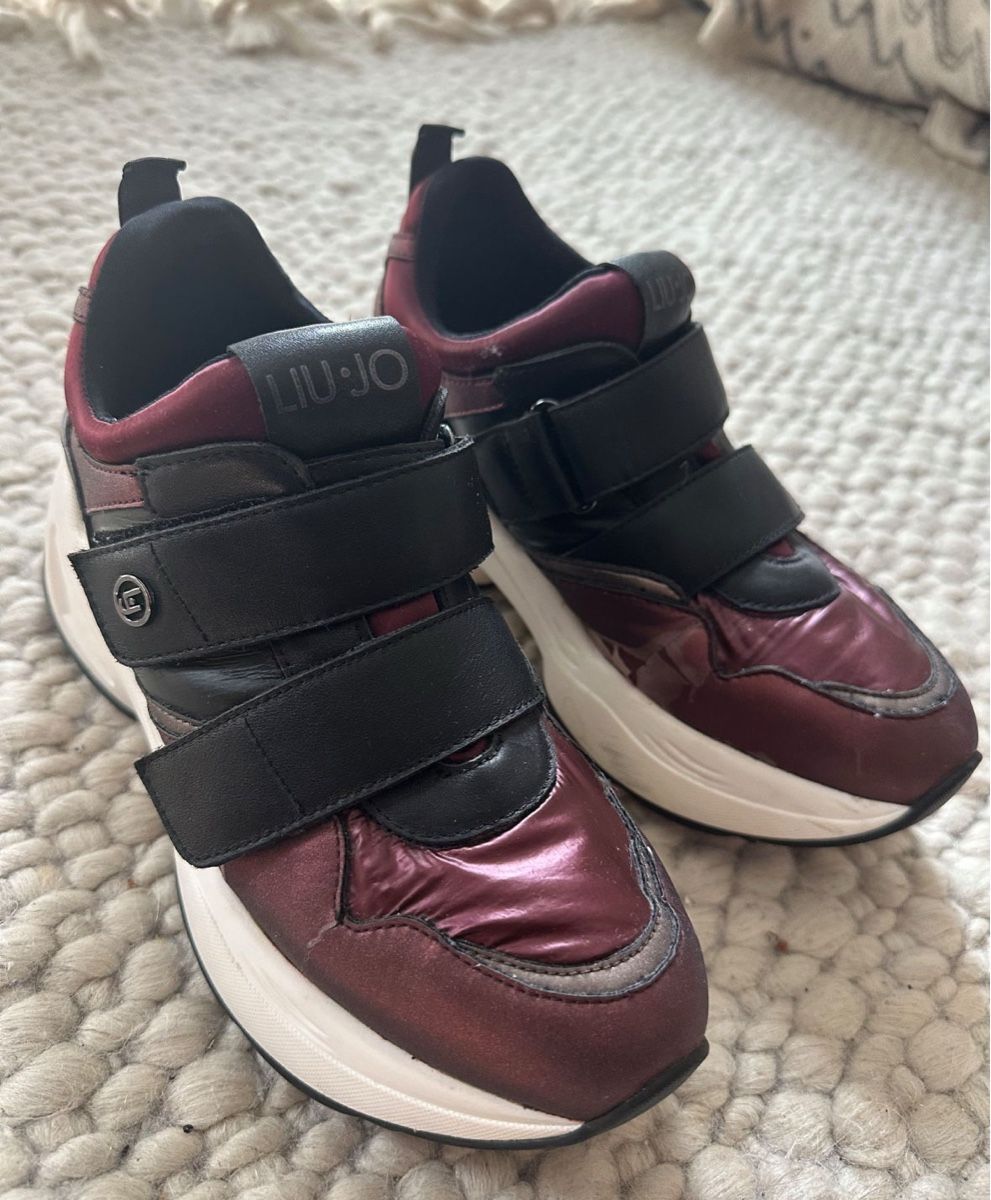 Liu Jo Chaussures femmes: LIU JO SNEAKER gr 37 – D'occasion à Schaffhausen par rot_yyy7