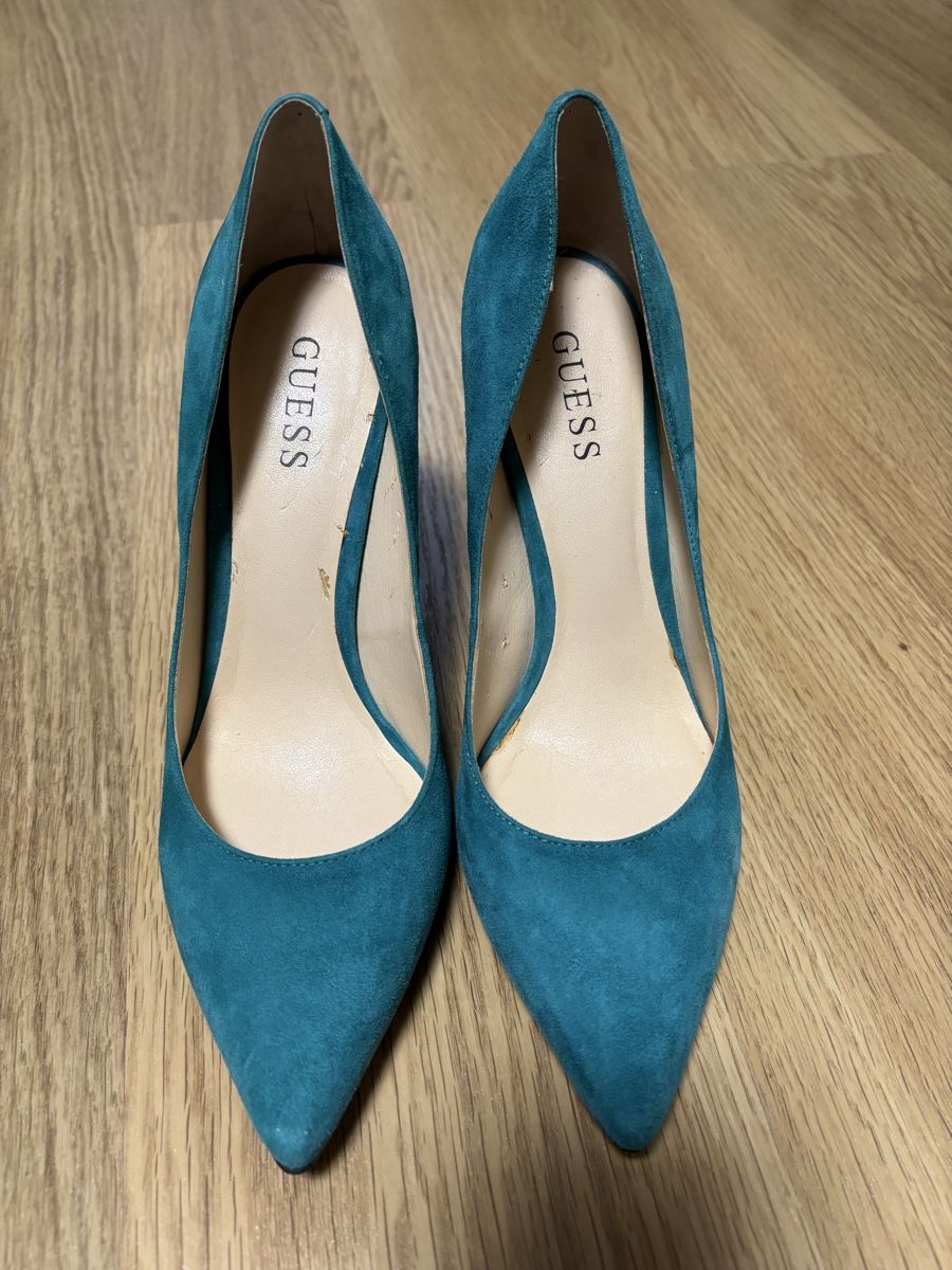 Guess Scarpe da donna: Guess blue high heels, size 39 – Nuovo (secondo la descrizione) da Windisch venduto da bymarikaa