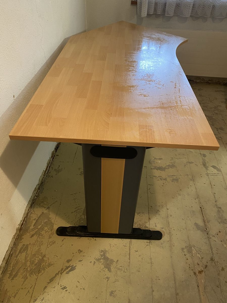 Scrivanie: Bürotisch/Schreibtisch – Usato da Wolfwil venduto da sab_w2kv 2