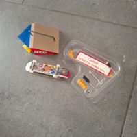 Tech Deck Fingerskateboard mit Jumprampe & Zubehör